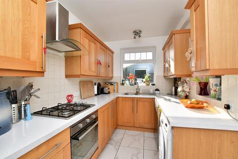 12 Bletchingley Road, Merstham, Redhill, RH1 3PJ