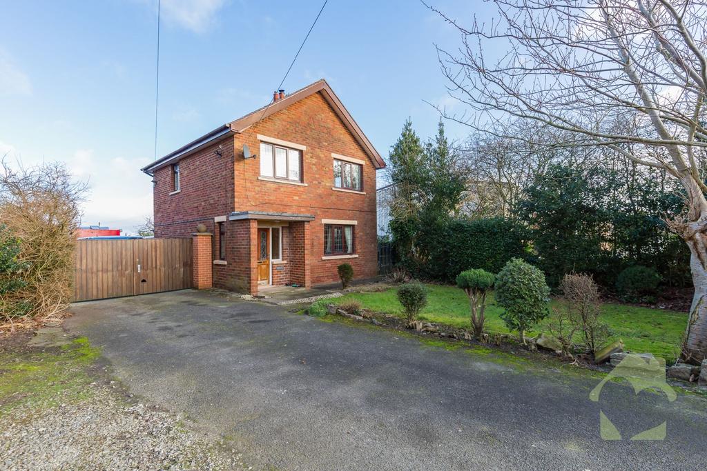Bremada, Lancaster Road, Knott EndonSea, PoultonleFylde 3 bed