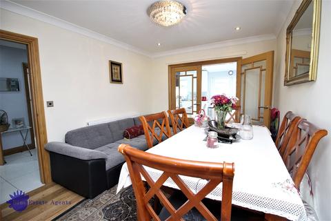 6 North Hyde Lane, Hounslow, TW5 0EQ