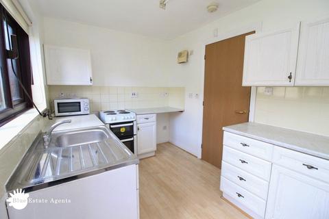 2 bedroom terraced house for sale - Vicarage Farm Road, Hounslow, TW5