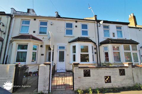 25 Cromwell Road, Hounslow, TW3 3QE