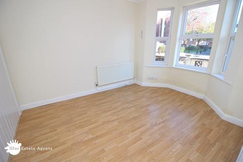 25 Cromwell Road, Hounslow, TW3 3QE