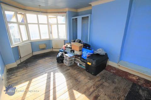 41 Lampton Avenue, Hounslow, TW3 4EW