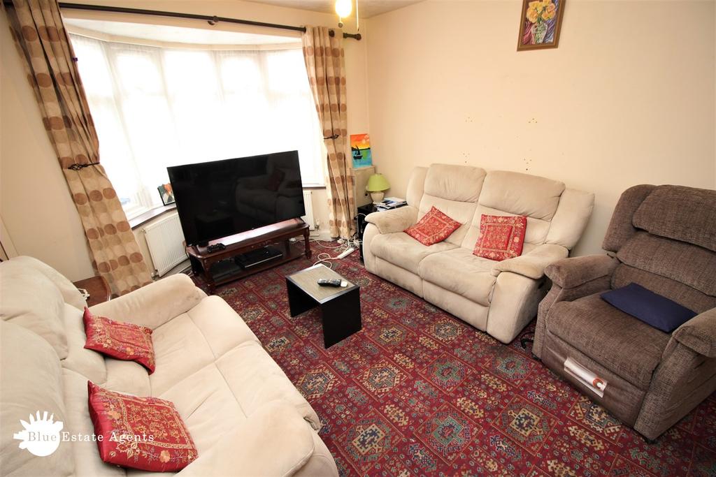 Ash Grove, Hounslow, TW5 3 bed end of terrace house £545,000