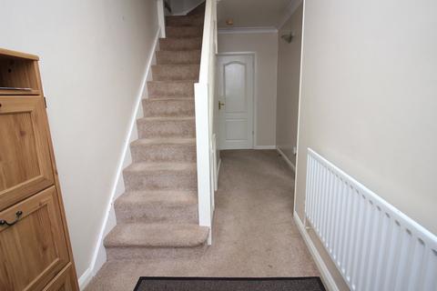 5 bedroom end of terrace house to rent, Marnell Way, Hounslow, TW4