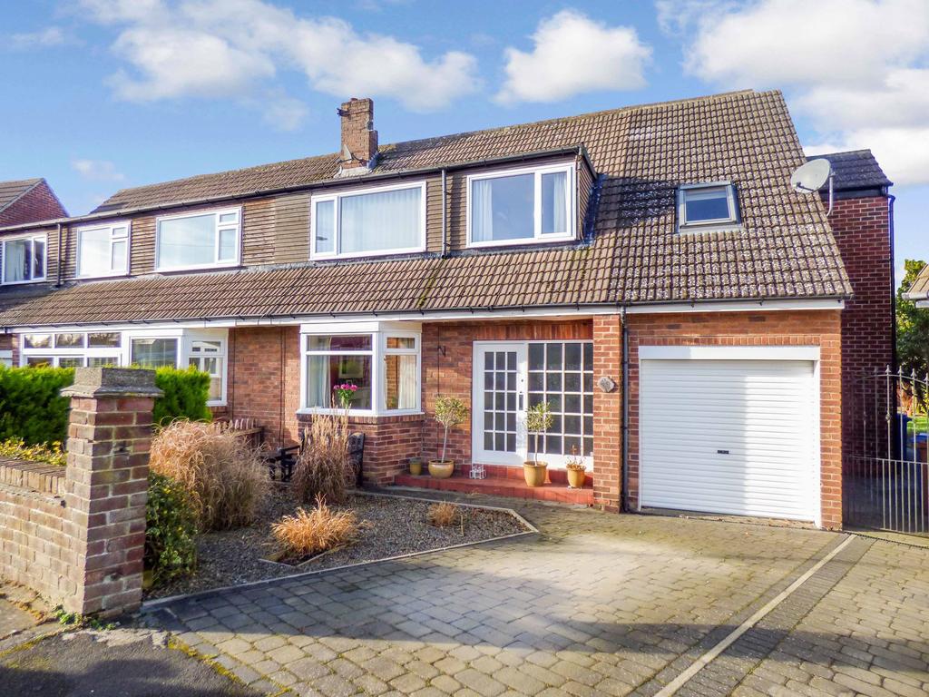 The Turn, Loansdean, Morpeth, Northumberland, NE61 2DU 4 bed semi