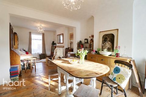 32 Seymour Road, Ipswich, IP2 8EN