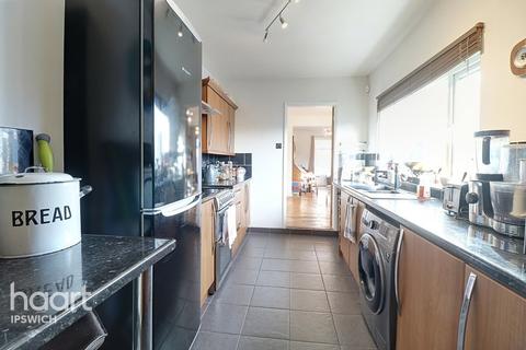 32 Seymour Road, Ipswich, IP2 8EN