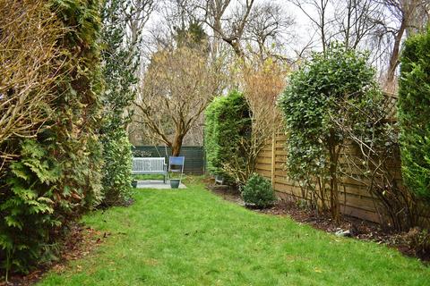 34 Wickham Road, London, E4 9JR