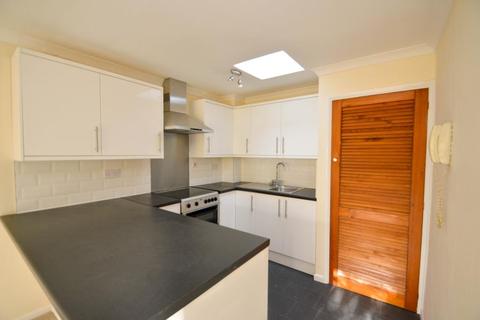 Flat 16, Crossways Court Osborne Road, Windsor, SL4 3EL