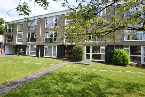 Flat 16, Crossways Court Osborne Road, Windsor, SL4 3EL