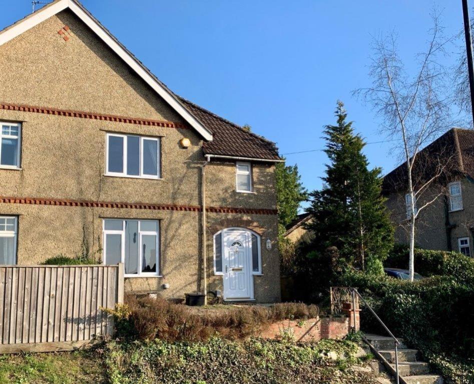 167 Castle Road, Salisbury, SP1 3RX 3 bed semidetached house £339,950