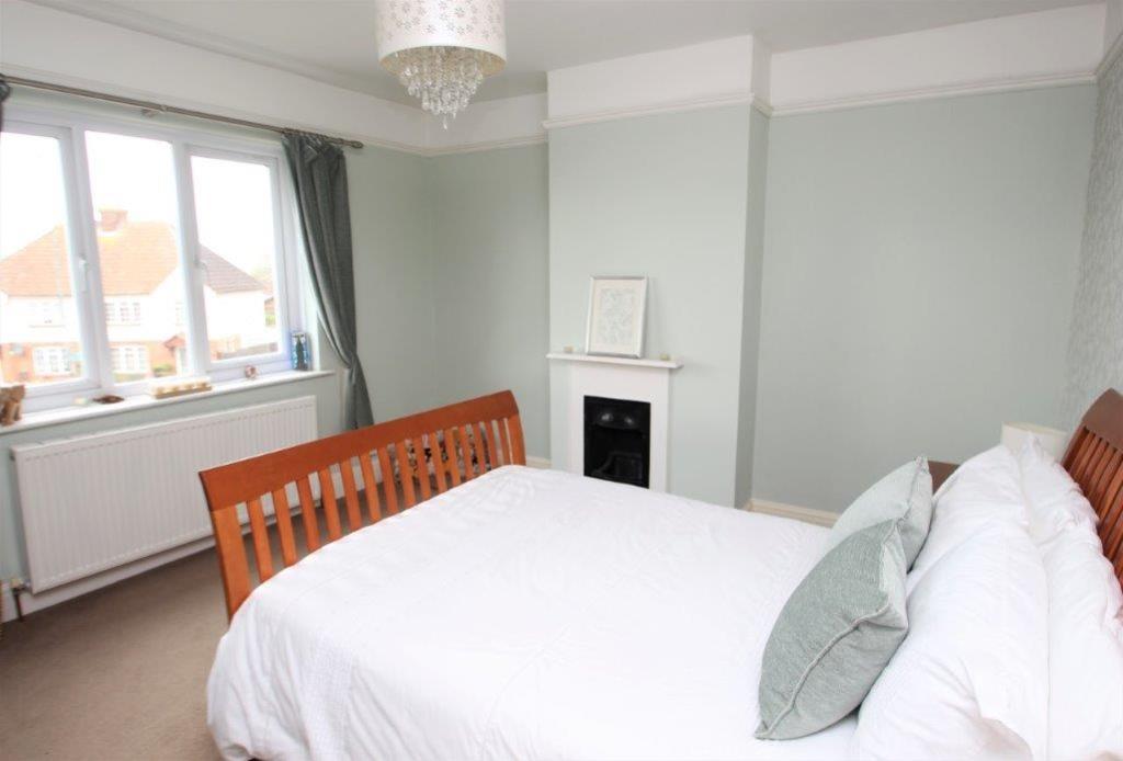 167 Castle Road bed 2