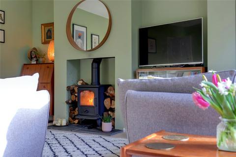 8 Charfield Close, Birmingham, B30 1QS