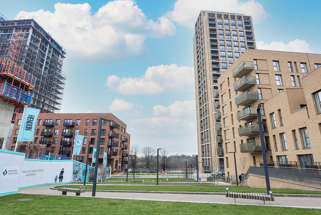 Hendon Waterside, 1 Moorhen Drive, West Hendon, NW9 1 bed apartment £