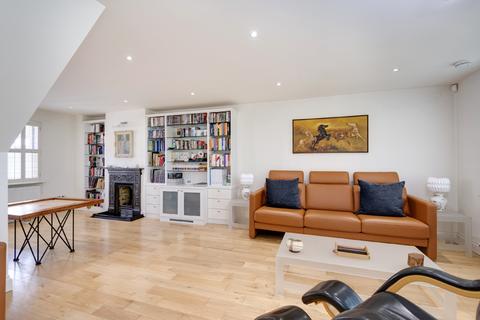 4 bedroom terraced house for sale - Rosemont Road, Hampstead, NW3