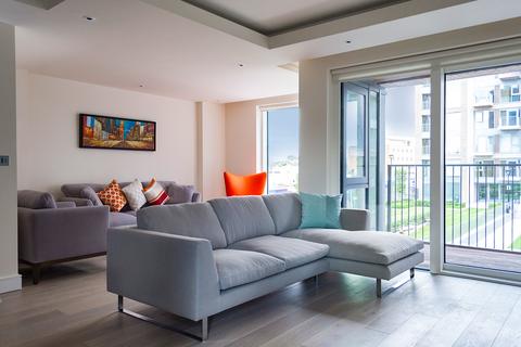 2 bedroom apartment for sale, Thurstan Street, Fulham, SW6