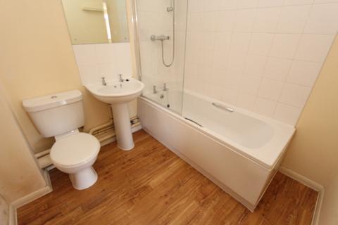 2 bedroom flat to rent, Wellington Street,, Long Eaton, Long Eaton, NG10