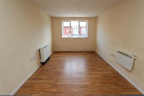 2 bedroom flat to rent, Wellington Street,, Long Eaton, Long Eaton, NG10