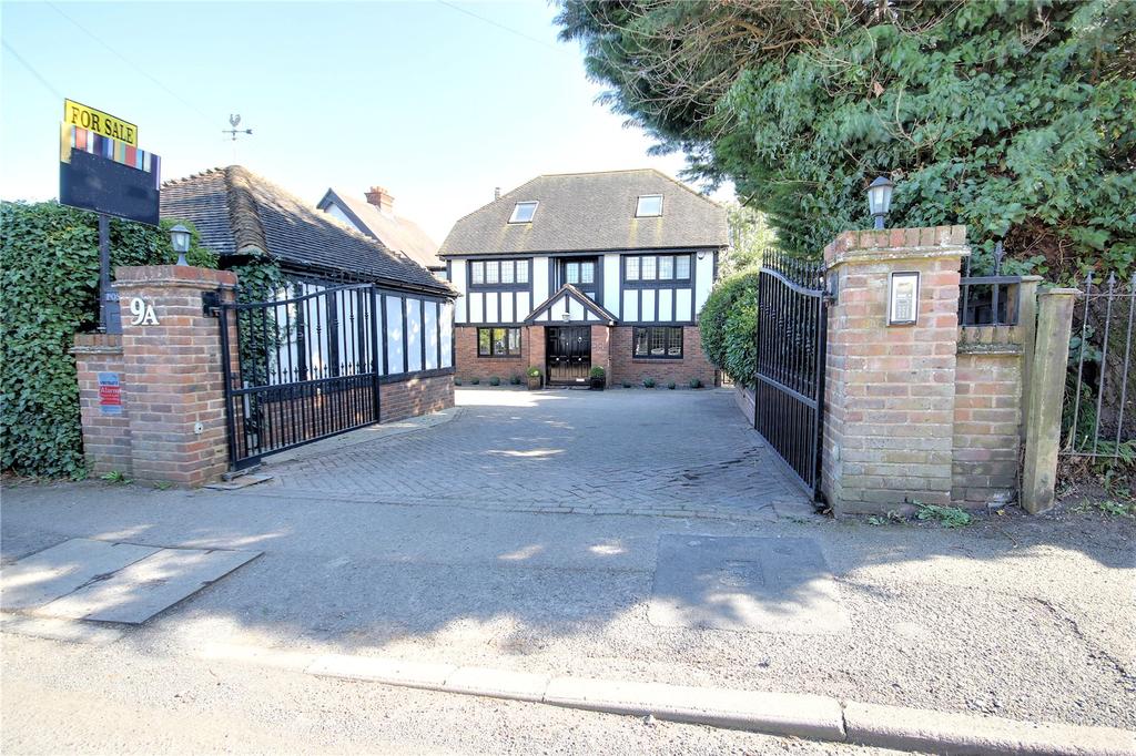 East Ridgeway, Cuffley, Herts, EN6 6 bed detached house £1,799,995