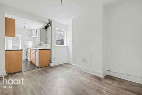 2 bedroom terraced house to rent, Randolph Road, Derby