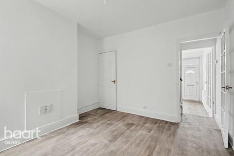 2 bedroom terraced house to rent, Randolph Road, Derby