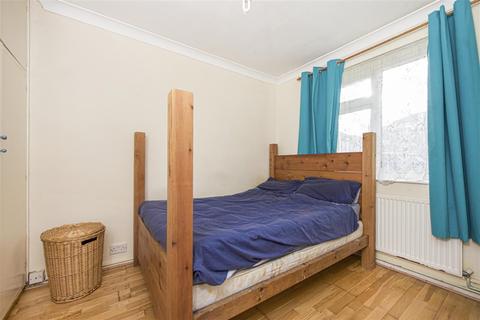 29 Aboyne Drive, London, SW20 0AN