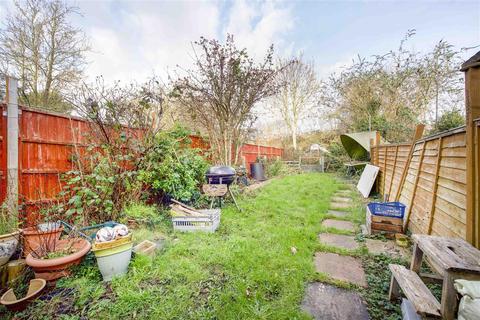 29 Aboyne Drive, London, SW20 0AN