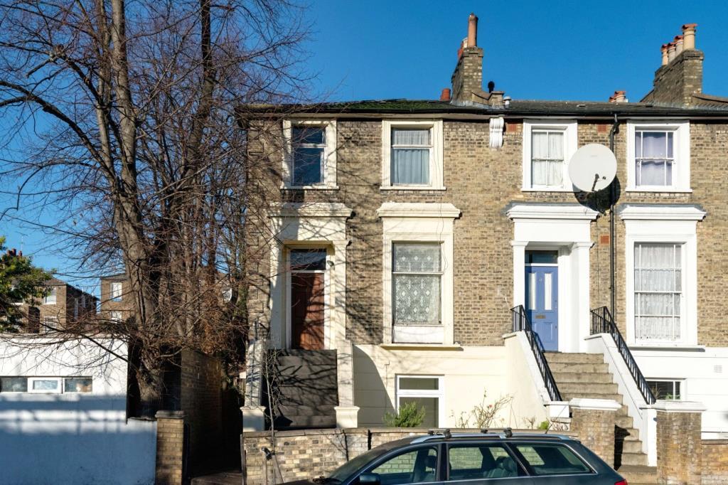 St Pauls Crescent, Camden, London, NW1 3 bed £850,000