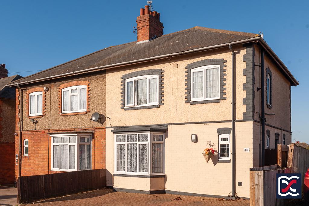 Bective Road, Northampton NN2 4 bed semidetached house £300,000