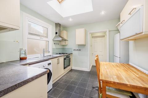 42a Church Road, Hanwell, London, W7 1DL