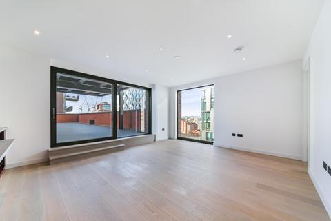 3 bedroom flat to rent, The Modern, Embassy Gardens, London, SW11
