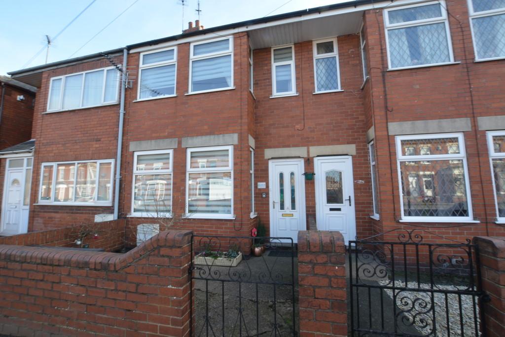 Pasture Road, Goole 2 bed terraced house £120,000
