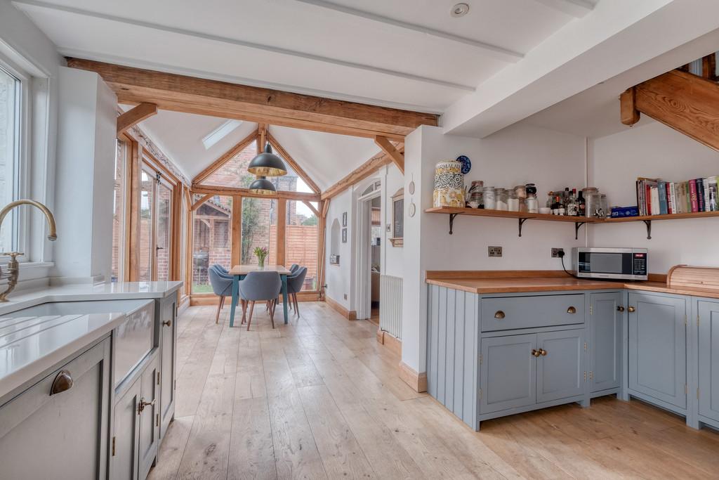 Old Northwick Lane, Worcester 4 bed detached house £500,000
