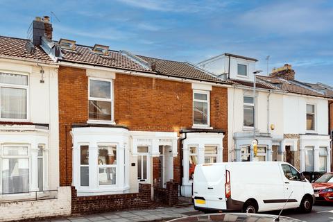 7 bedroom terraced house to rent, Wheatstone Road, Southsea