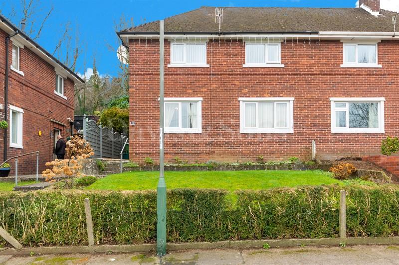 Acacia Terrace, Abercarn, Newport. NP11 3 bed semidetached house £