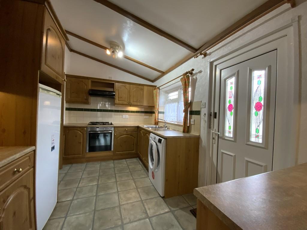 Stonecliff Park, Prebend Lane, Welton 2 bed park home £95,000