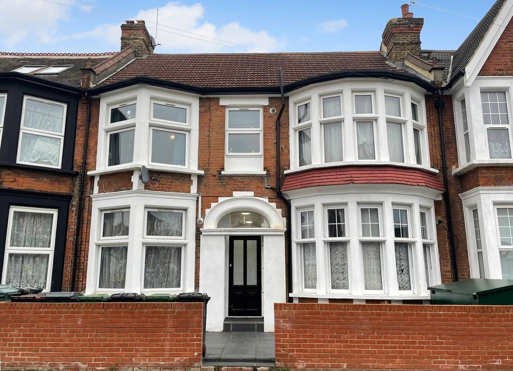 Avenue, Leyton 1 bed apartment £1,250 pcm (£288 pw)