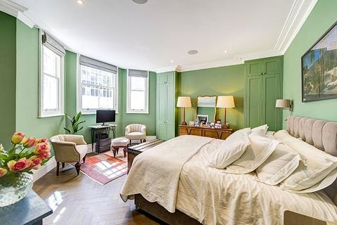 undefined, Stafford Terrace, Kensington, London