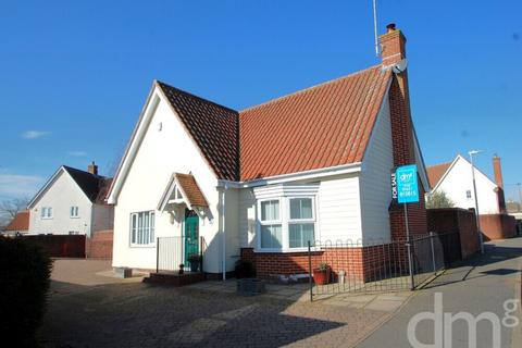 3 bedroom detached bungalow for sale, Anchor Road, Tiptree