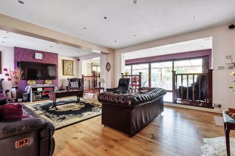 144 Foxley Lane, Purley, CR8 3NE