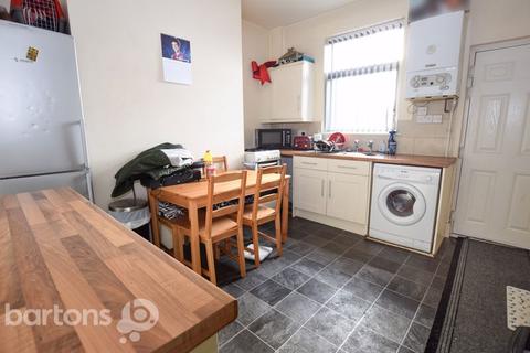 231 Wortley Road, Rotherham, S61 1LJ