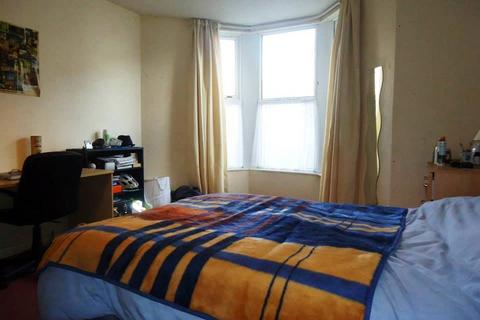 4 bedroom house to rent, Wellfield Place, Roath, Cardiff