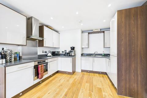 2 bedroom apartment to rent, Kestrel Court, 4 Heron Way, Maidenhead, Berkshire, SL6