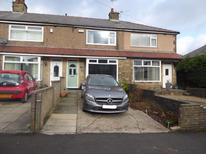 Westcliffe Drive, Halifax 2 bed townhouse £150,000