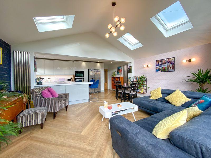 Rudyard Road, Biddulph Moor, ST8 7JB 3 bed detached bungalow £340,000