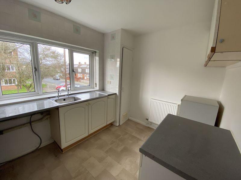 Coronation Drive, Chirk 1 bed apartment £400 pcm (£92 pw)