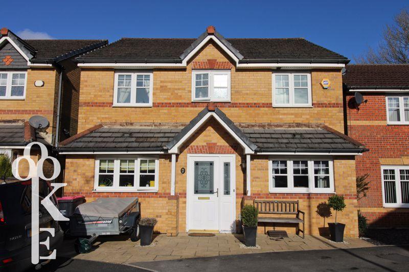 Everside Close, Walkden, M28 5 bed detached house £275,000
