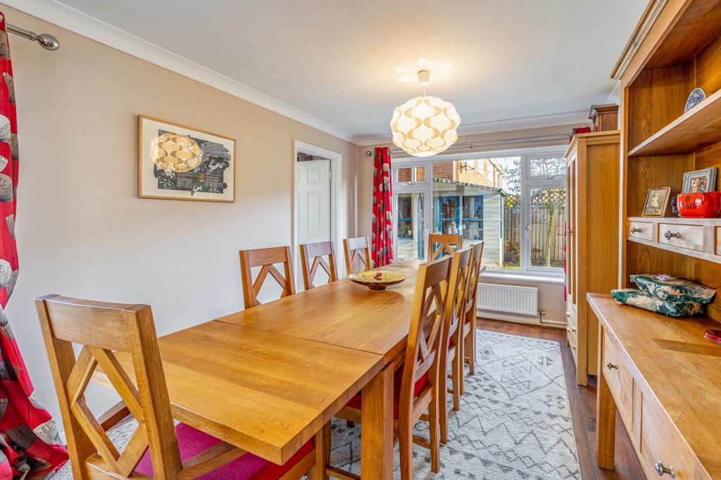 Living Room Diner