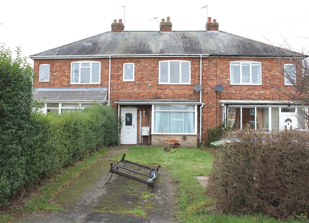 Cliffe Road, Market Weighton, York 3 bed terraced house £135,000